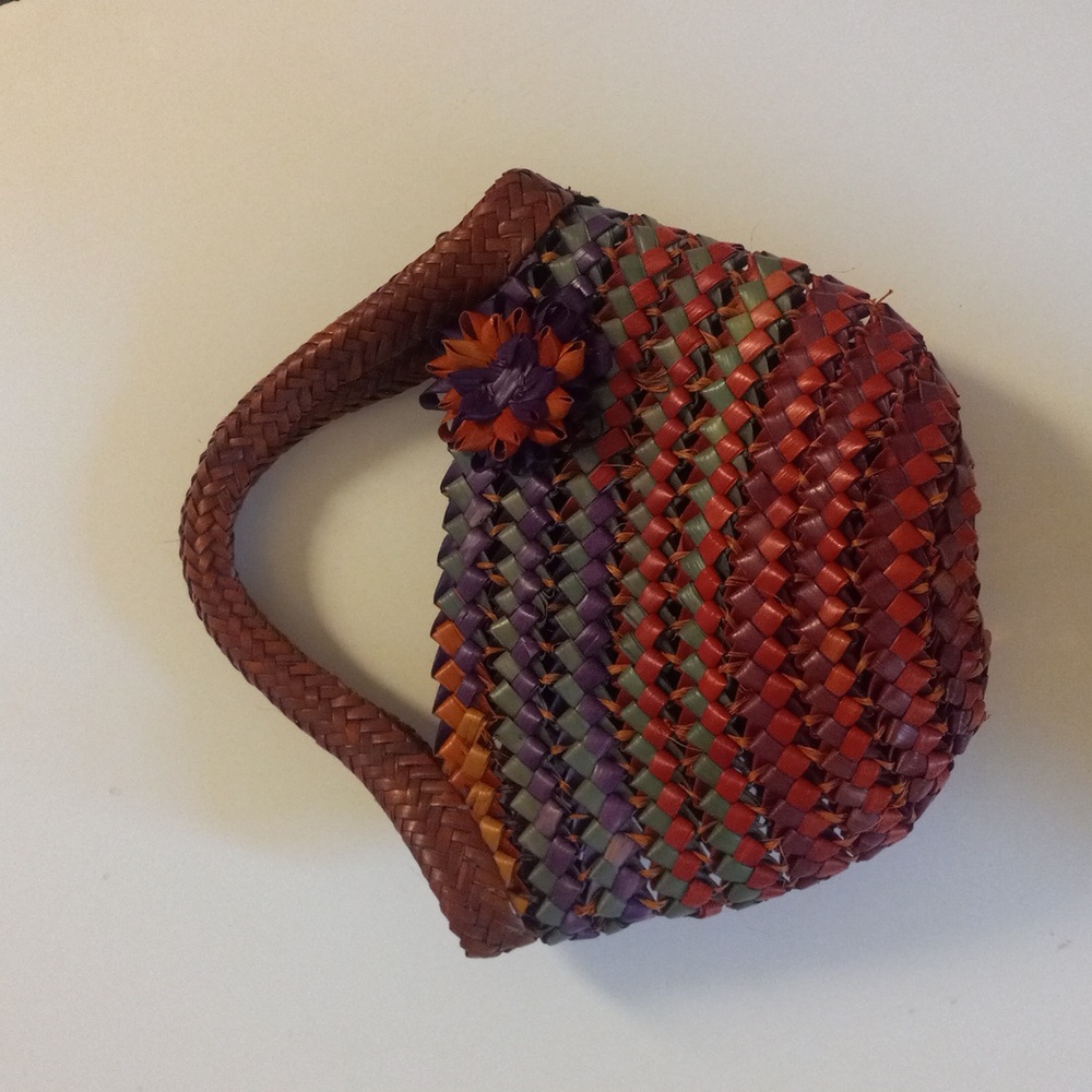 Anthropologie Small Straw multicolor Brand New purse.